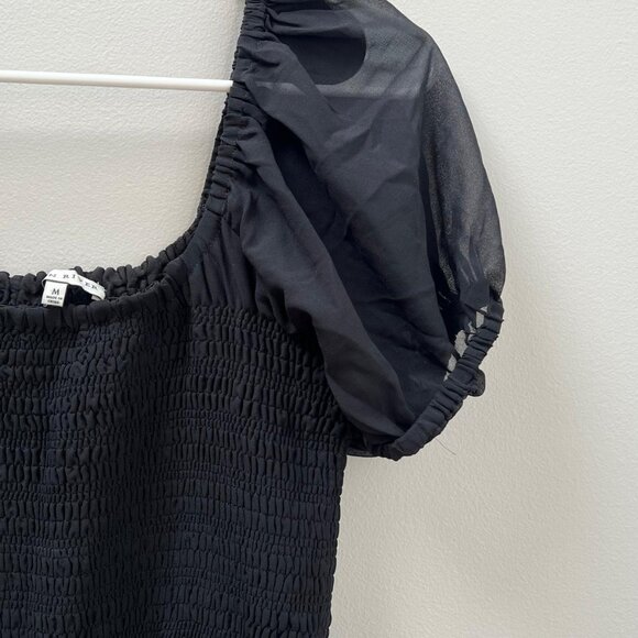 Black Smocked Puff Sleeve Maxi Dress โ Flowy & Feminine - Picture 4 of 6